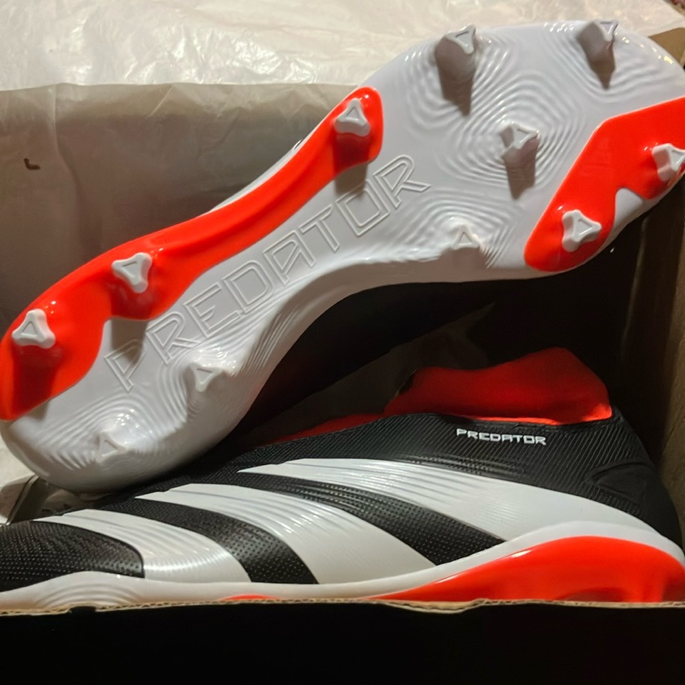 Adidas Predator League LL FG Soccer Cleats Size 8.5 US